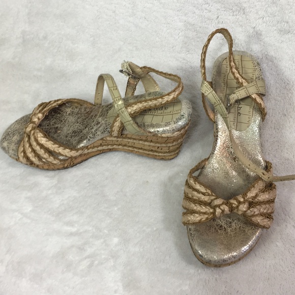 Apostrophe wedges - Size 6 open toe - Picture 7 of 8